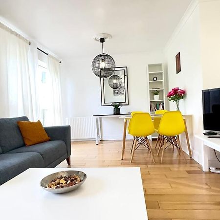 Amazing Location - City Of London- 2 Bedroom Stunning Canal View House With Private Garden,Parking & Balcony エクステリア 写真